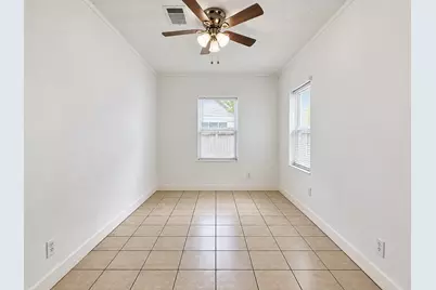 416 W Brazos Avenue, West Columbia, TX 77486 - Photo 19