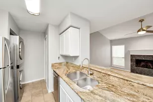 1818 Augusta Dr, Houston, TX 77057 - Photo 19