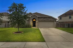 4331 Oakdale Mist Dr, Dickinson, TX 77539 - Photo 1