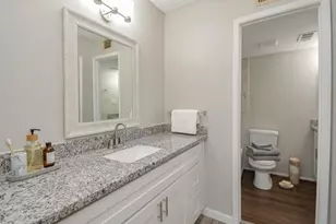 6217 Ludington Dr, Houston, TX 77035 - Photo 11