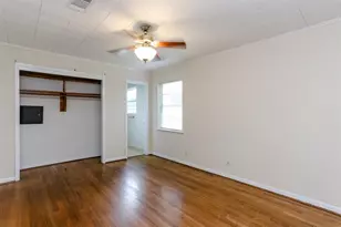 6630 Neff St, Houston, TX 77074 - Photo 11