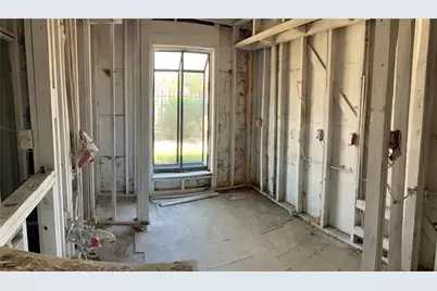 3752 Tanglewilde Street #B3, Houston, TX 77063 - Photo 9