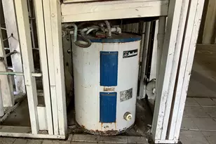 3752 Tanglewilde St, Houston, TX 77063 - Photo 15