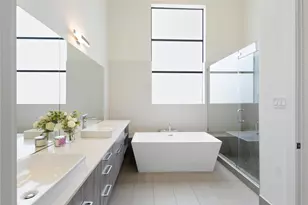 1302 Crocker St, Houston, TX 77019 - Photo 27