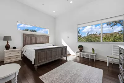 3302 Lake Street #3, Houston, TX 77098 - Photo 9