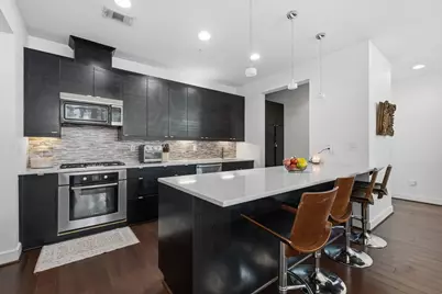 3302 Lake Street #3, Houston, TX 77098 - Photo 7