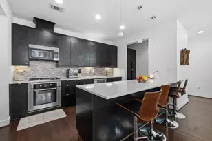 3302 Lake St, Houston, TX 77098 - Photo 7