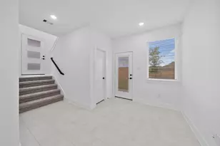 24019 Breezy Bank Trl, Katy, TX 77493 - Photo 3