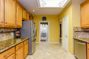1534 Brookstone Ln, Sugar Land, TX 77479 - Photo 11