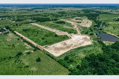 1013 Cottonwood Bend Lane, Waller, TX 77484 - Photo 23