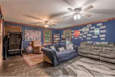 1205 W Houston Avenue, Crockett, TX 75835 - Photo 21