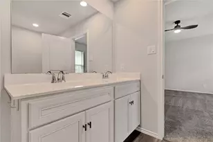 16891 Pink Wintergreen Dr, Conroe, TX 77385 - Photo 17