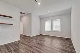 16891 Pink Wintergreen Dr, Conroe, TX 77385 - Photo 11