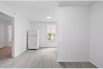 806 East Emily Avenue #2, Wharton, TX 77488 - Photo 5