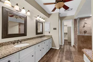 5406 Glenview Dr, Kingwood, TX 77345 - Photo 9
