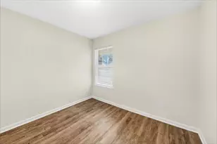 8574 Chaletford Dr, Houston, TX 77044 - Photo 15