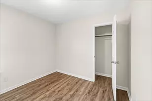 8574 Chaletford Dr, Houston, TX 77044 - Photo 11