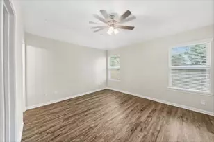 8574 Chaletford Dr, Houston, TX 77044 - Photo 7