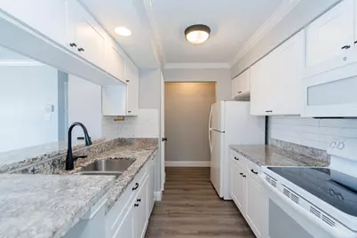 3919 Fairmont Parkway #238, Pasadena, TX 77504 - Photo 5