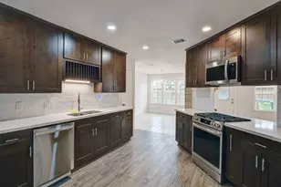 1306 Mimosa Rd, Missouri City, TX 77489 - Photo 9