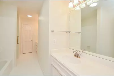 15814 El Dorado Oaks Drive, Houston, TX 77059 - Photo 13