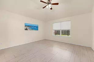 2631 Steelhead Dr, Houston, TX 77045 - Photo 11