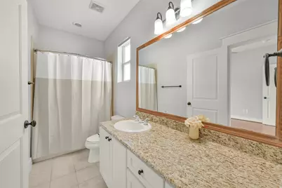 652 E 6th 1/2 Street, Houston, TX 77007 - Photo 25