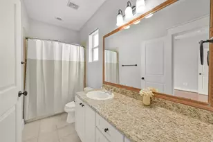 652 E 6th 1/2 St, Houston, TX 77007 - Photo 25