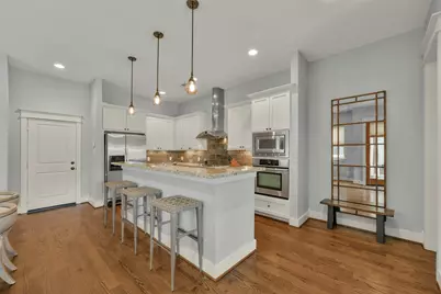 652 E 6th 1/2 Street, Houston, TX 77007 - Photo 5