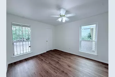 9350 Country Creek Drive #47, Houston, TX 77036 - Photo 23
