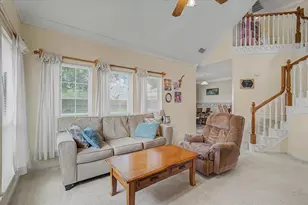 129 Lasso St, Angleton, TX 77515 - Photo 15