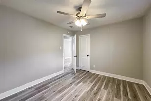 429 17th Ave N, Texas City, TX 77590 - Photo 29