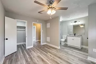 429 17th Ave N, Texas City, TX 77590 - Photo 33