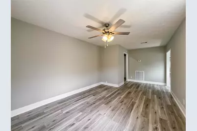 429 17th Avenue N, Texas City, TX 77590 - Photo 19