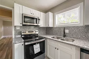 429 17th Ave N, Texas City, TX 77590 - Photo 23