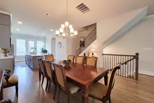 1315 W 24th St, Houston, TX 77008 - Photo 17