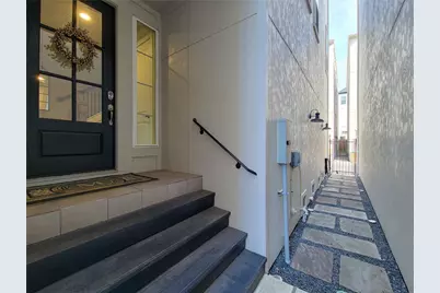 1315 W 24th Street #A, Houston, TX 77008 - Photo 3