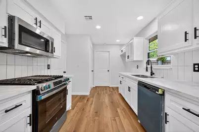 4310 Jorns Street, Houston, TX 77045 - Photo 13