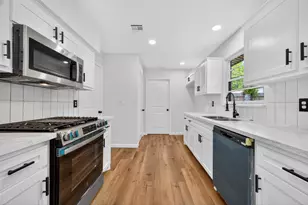 4310 Jorns St, Houston, TX 77045 - Photo 13