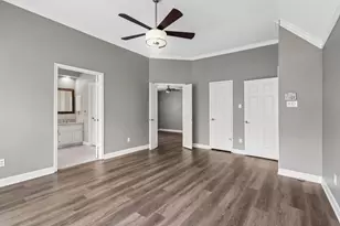 1322 W Forest Dr, Houston, TX 77043 - Photo 17
