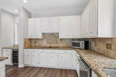 1322 W Forest Drive, Houston, TX 77043 - Photo 13