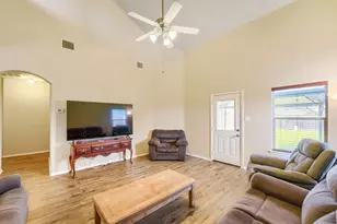 631 Honeysuckle Vine Dr, Rosenberg, TX 77469 - Photo 7