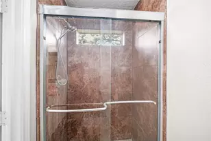 327 Windward Dr, League City, TX 77573 - Photo 21