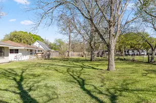 3200 3rd St, Bay City, TX 77414 - Photo 25