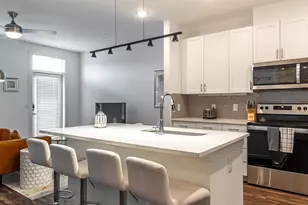 1000 Fort Worth Ave, Dallas, TX 75208 - Photo 9