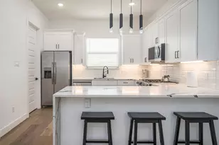 316 Thornton Rd, Houston, TX 77018 - Photo 5