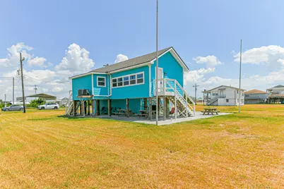1041 N Monkhouse Drive, Crystal Beach, TX 77650 - Photo 35