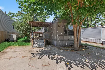 14351 W Ravine Run, Willis, TX 77318 - Photo 17