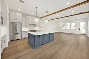 1203 E 27th St, Houston, TX 77009 - Photo 3