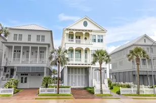 2425 E Seaside Dr, Galveston, TX 77550 - Photo 49